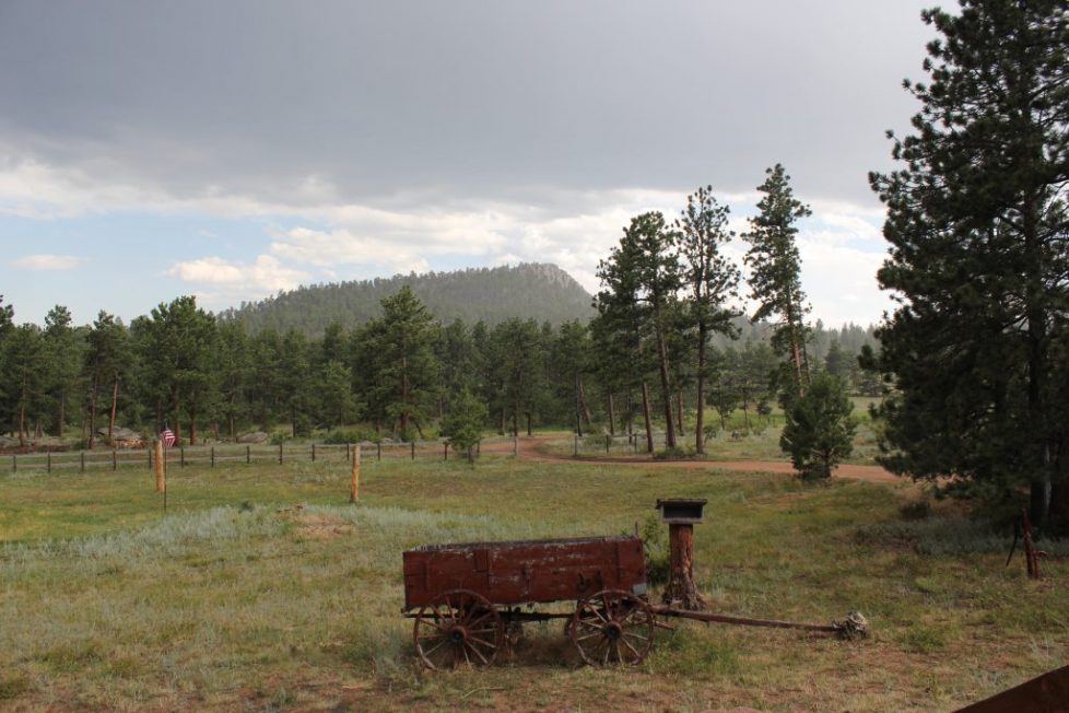 apache dude ranch colorado family adventure vacation