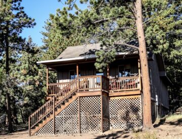 A view of Wyoming cabin.